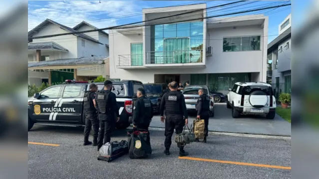 Imagem ilustrativa da notícia Vídeo: empresário é preso em condomínio de luxo, em Belém