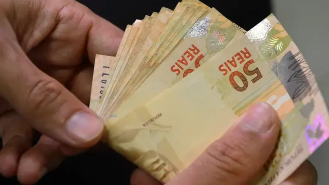 Imagem ilustrativa da notícia Valores a Receber: R$ 7,9 bilhões ficam esquecidos em bancos