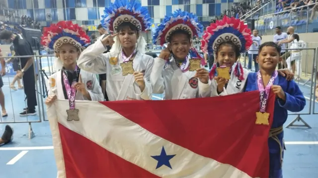 Imagem ilustrativa da notícia Paraenses trazem 5 medalhas de torneio de jiu-jitsu na Bahia