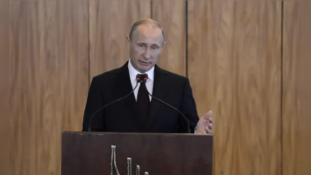 Imagem ilustrativa da notícia Vencedora do Nobel chama Putin de "Hitler com tecnologias"