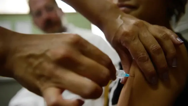 Imagem ilustrativa da notícia Saúde lança campanha de vacinação nas escolas