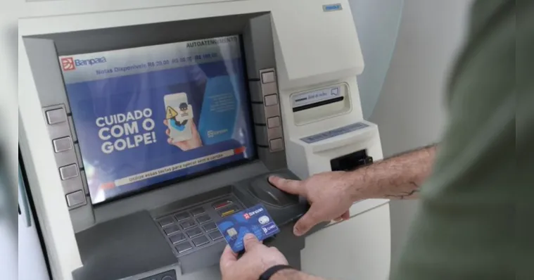 Imagem ilustrativa da notícia Governo começa a pagar servidores na próxima segunda (25)