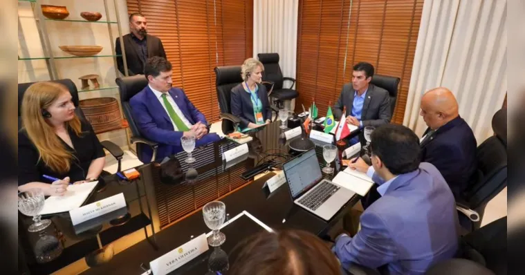 Imagem ilustrativa da notícia Governador recebe representantes da Irlanda em Belém