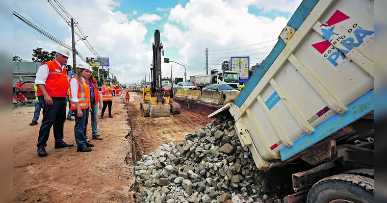 Imagem ilustrativa da notícia Vice-governadora confere andamento das obras
