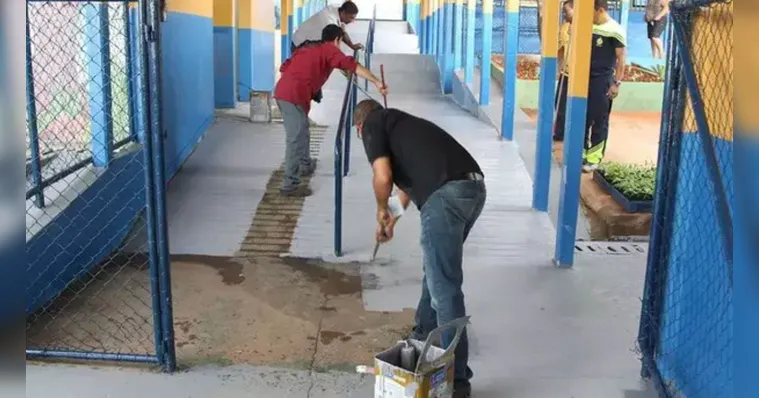 Imagem ilustrativa da notícia Governo promete retomar obras de educação paralisadas
