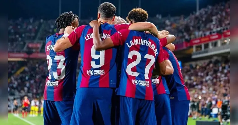 Imagem ilustrativa da notícia Barcelona x Napoli: onde assistir ao jogo pela Champions