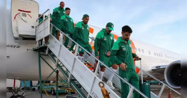 Imagem ilustrativa da notícia Palmeiras poupa titulares na Argentina de olho no Santos