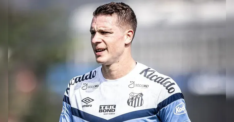 Imagem ilustrativa da notícia Santos terá mudanças e desfalque no ataque contra o Paysandu