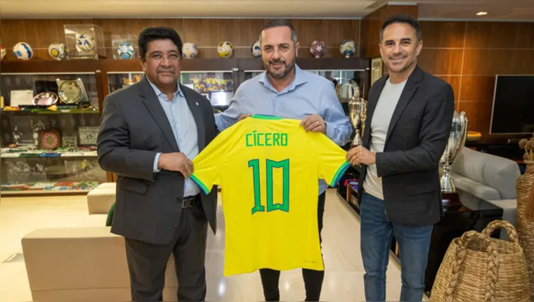 Imagem ilustrativa da notícia Diretor ex-Palmeiras assume a gerência da Seleção Brasileira