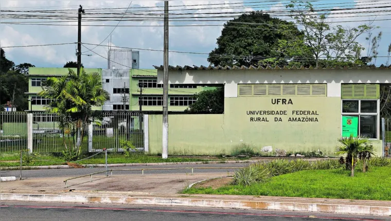 Imagem ilustrativa da notícia Ufra vai contratar professores com salários de até R$ 11 mil