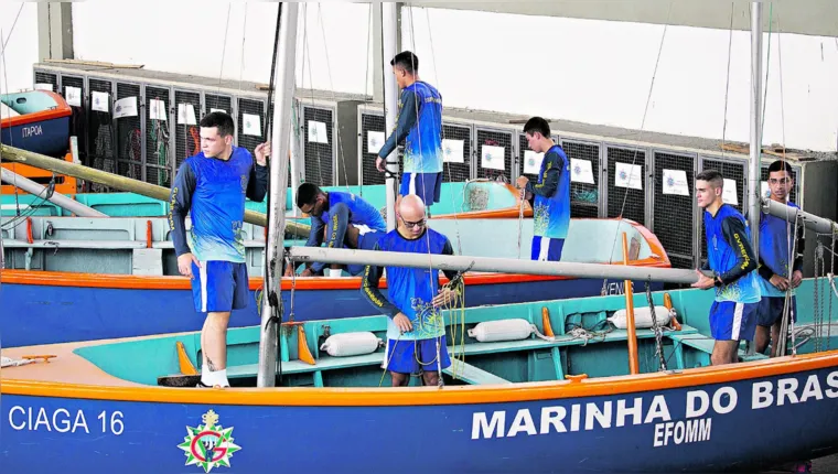 Imagem ilustrativa da notícia Marinha Mercante e Exército abrem concursos com 430 vagas