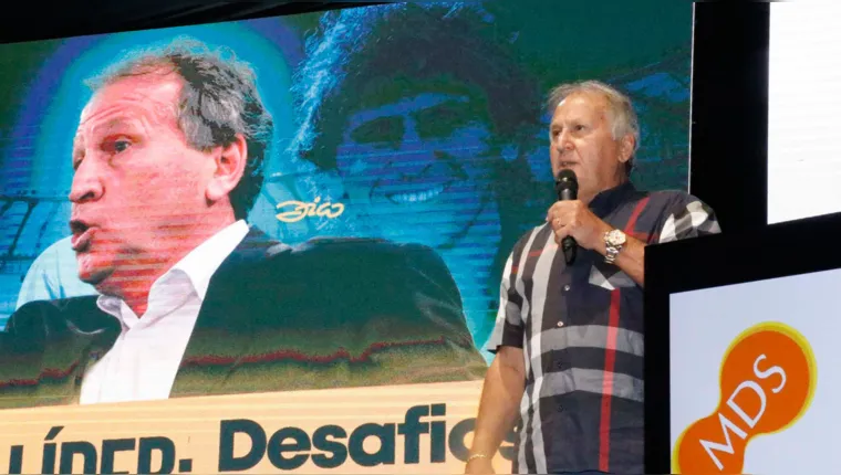 Imagem ilustrativa da notícia Zico encanta público em Belém com palestra sobre liderança