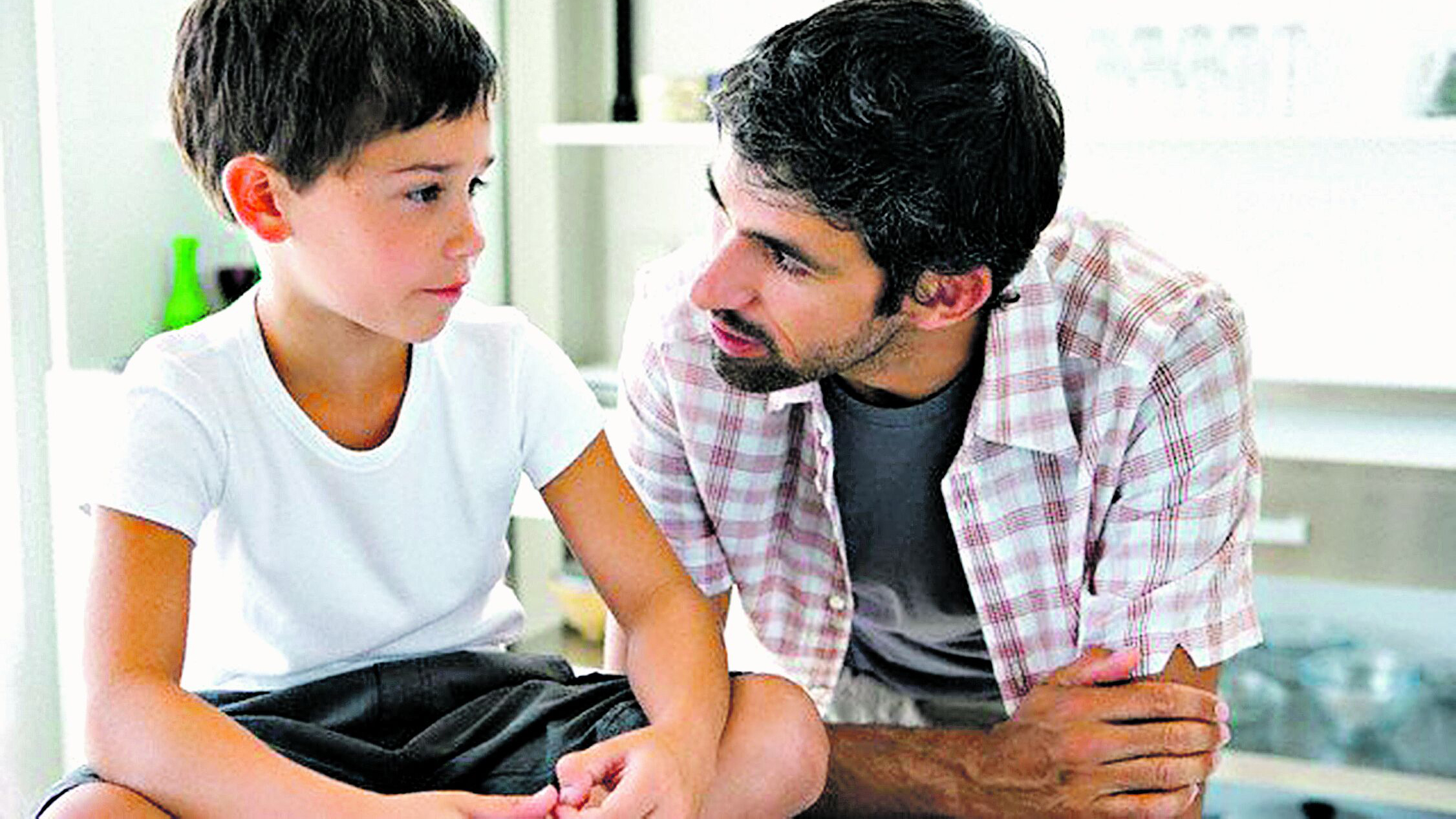 As conversas com as crianças devem ser feitas de forma gradual e adaptadas à idade