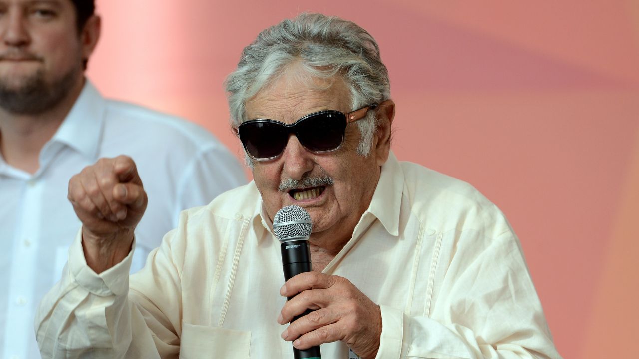 Mujica: "Enquanto puder, seguirei militando e entretido com minhas verduras"