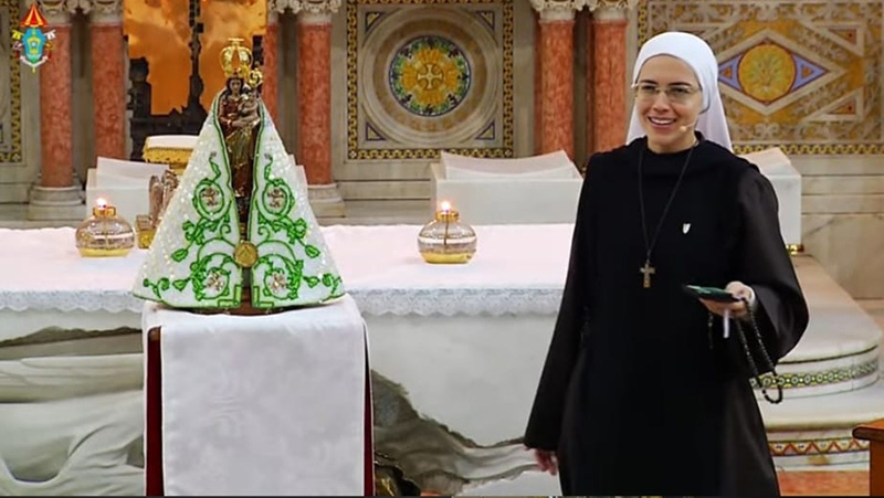 Irmã Raquel esteve na Basílica Santuário durante passagem por Belém