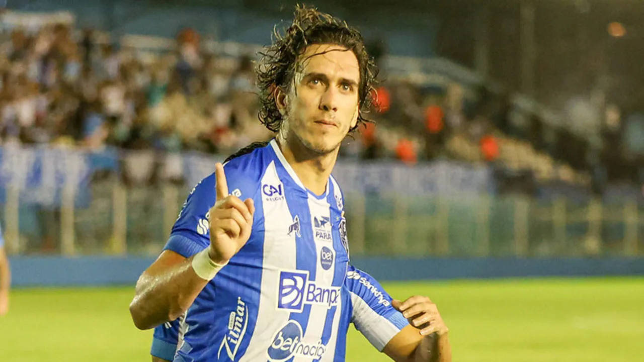Nicolas vai fazendo seu nome na história do Paysandu, com gols e títulos