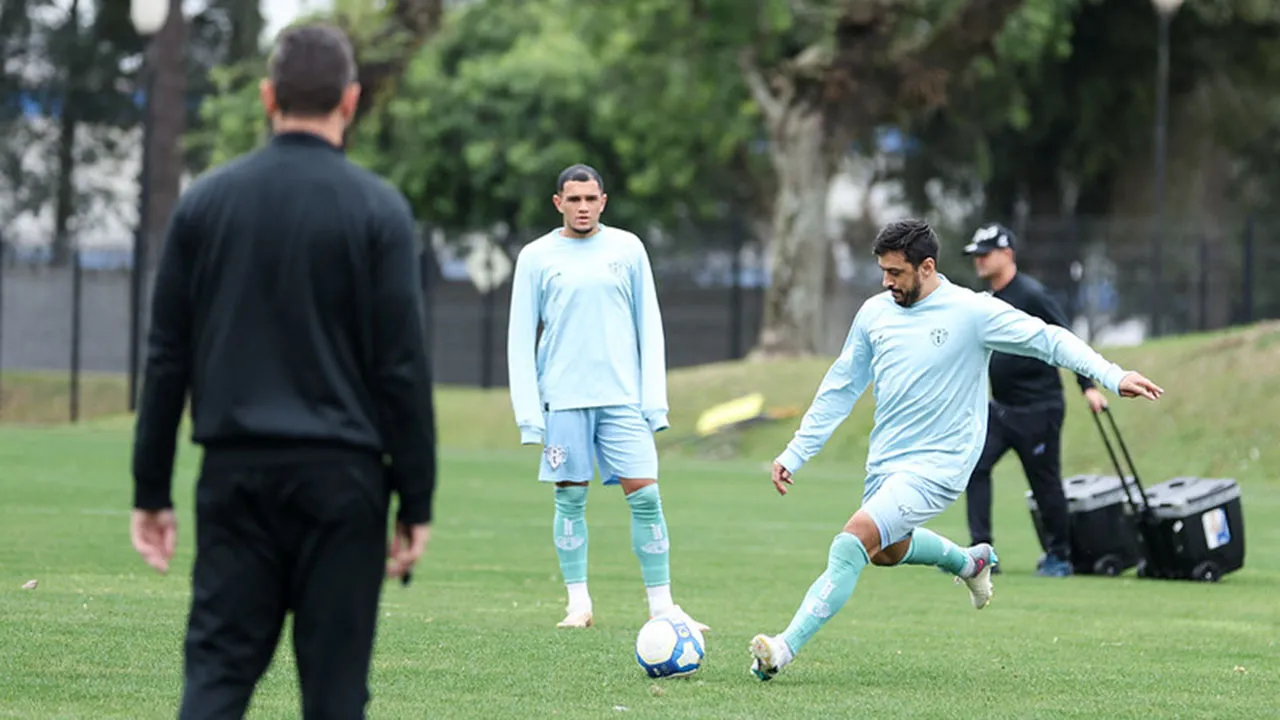 Paysandu realiza apronto antes de jogo difícil no sul do Brasil pela Série B