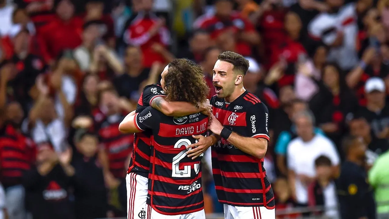 Flamengo se garantiu na liderança do Brasileirão nesta rodada
