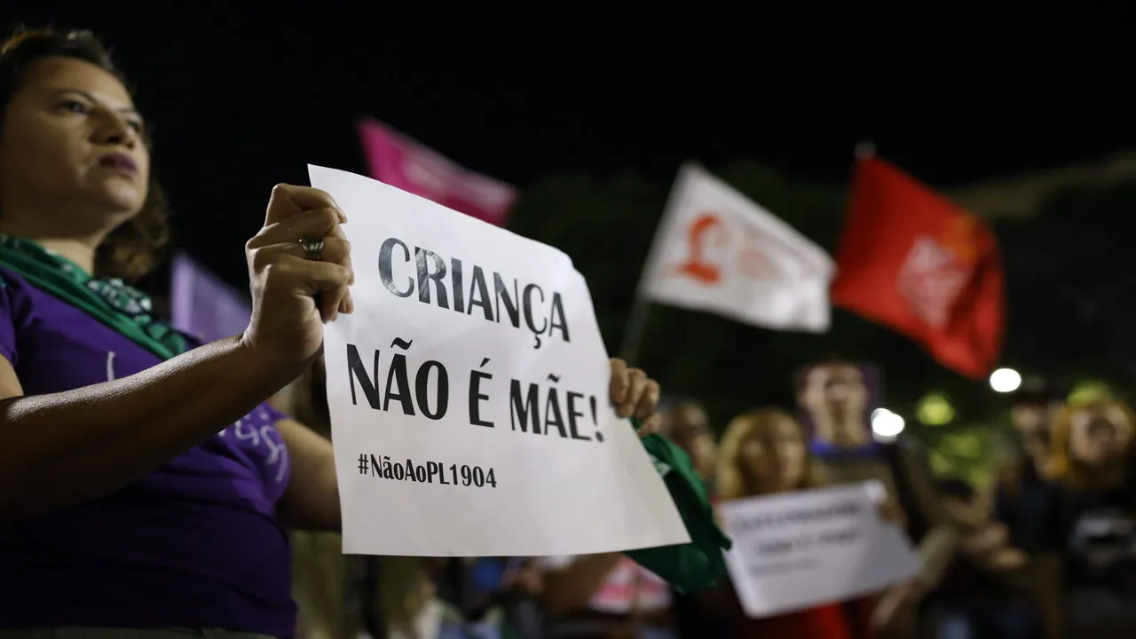 O PL do aborto está gerando diversas manifestações em todo o Brasil.