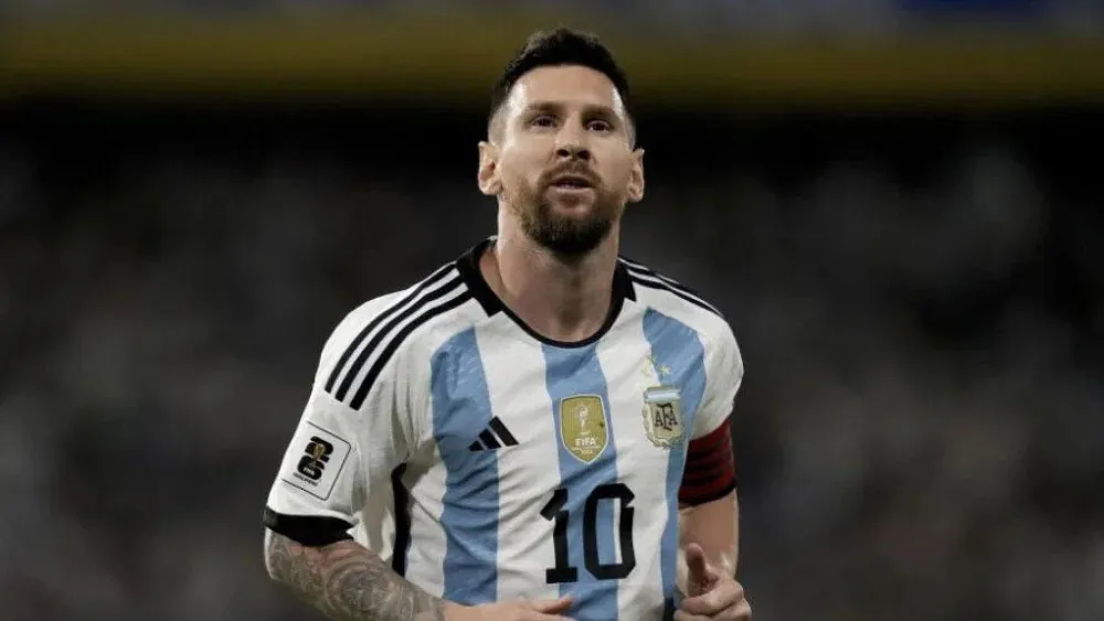 Após estreia com vitória, Messi volta a campo com a Argentina, nesta terça-feira (25), para enfrentar o Chile pela Copa América 2024.
