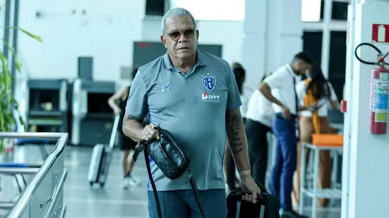 O técnico Hélio dos Anjos precisou alterar o planejamento do Paysandu com vistas à partida contra o Operário devido aos atrasos na viagem de volta a Belém.
