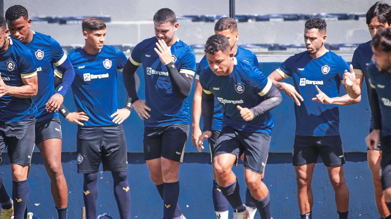 Jogadores do Remo seguem preparação intensa com vistas ao jogo da próxima segunda-feira (5), no Mangueirão.