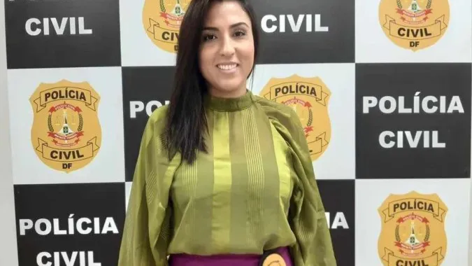 Beatriz enfrenta preconceito por ser policial.