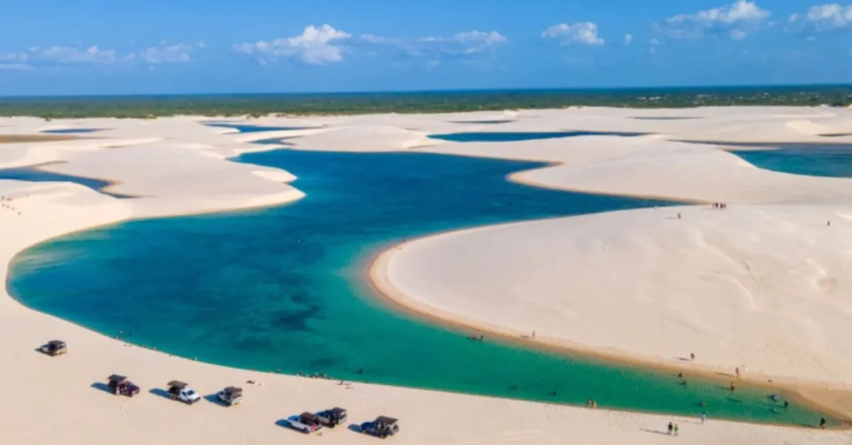 O parque, localizado a cerca de 250 quilômetros de São Luís, capital do Maranhão, é o maior campo de dunas da América do Sul.