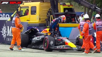 Pérez perdeu a traseira na curva 8 e estampou a barreira de proteção