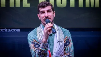 Professor universitário, Muslim veio ao Brasil visitar o irmão