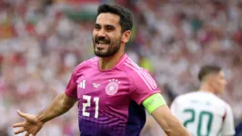 Gundogan fez gol e deu assistência em mais uma vitória da Alemanha na Eurocopa