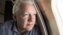 Assange era acusado de conspiração para obter informação confidencial