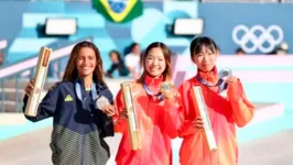 Campeões medalhistas estão recebendo, além das medalhas, uma caixa como presente nestas Olimpíadas