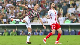 Ganso marcou um golaço, mas o Flu não conseguiu virar o jogo