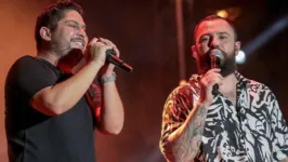 Um incidente envolvendo um fã interrompeu o show da dupla Jorge e Mateus