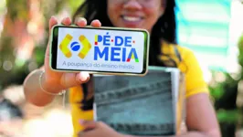 Objetivo do programa Pé-de-Meia é democratizar o acesso e reduzir a desigualdade social entre os jovens do ensino médio