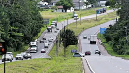 Condutores devem ficar atentos para as regras de trânsito, condições do veículo e viajar em horários com boa visibilidade