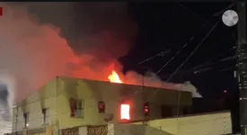 O fogo começou após um curto-circuito em um ventilador