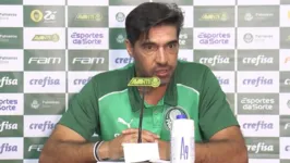 Abel Ferreira não explicou pré-contrato assinado e quebrado com o Al-Sadd, que gerou ação na Fifa.