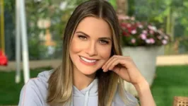 Andressa Suíta polemizou nas redes ao mostrar Samuel de apenas 7 anos dirigindo.