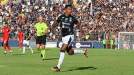 Ribamar foi apontado pela torcida azulina como o grande vilão do empate sem gols com o Tombense, no último domingo (19), no Baenão.