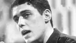 Chico Buarque foi o vencedor do Festival de Música Popular Brasileira em 1966