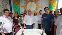 O Governador do Estado, Helder Barbalho e o Ministro das Cidades, Jader Filho estiveram presentes na procissão de tapetes coloridos e celebraram Corpus Christ na cidade de Capanema.