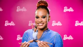 A ginasta brasileira Rebeca Andrade ganhou uma Barbie personalizada em sua homenagem.