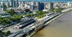 Área portuária sendo preparada para aportar transatlânticos que devem hospedar participantes da COP30 em Belém