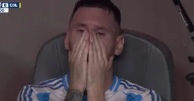 Craque chorou muito após ser substituído na decisão da Copa América.