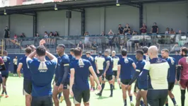 Jogadores tiveram apoio e presença da torcida no último treino do Remo