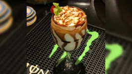 A sobremesa Taça Amazônica que inclui cupuaçu e chocolate.