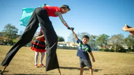 As categorias que podem participar variam de festividades à música passando pela dança ao patrimônio imaterial