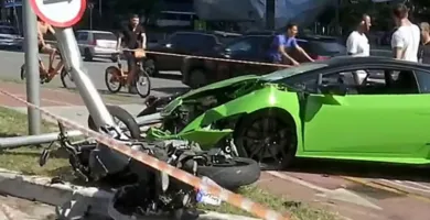 Imagem ilustrativa da imagem Motorista de Lamborghini atropela assaltante que o roubou